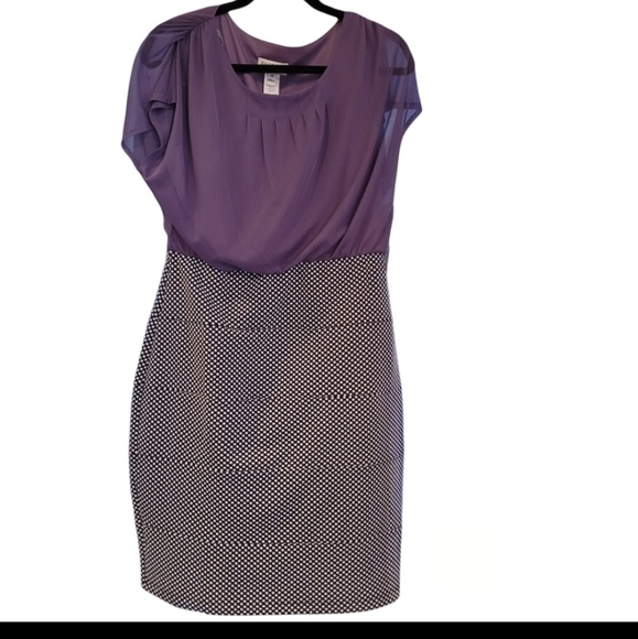 Enfocus Studio Dresses & Skirts - Enfocus Studio purple, black, and white polka dot dress. Built in gold necklace.